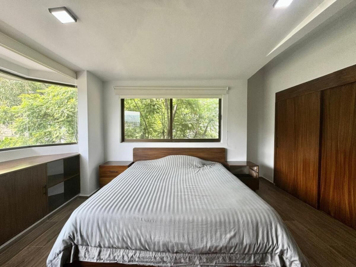 Magnifica casa en venta recién remodelada - Vista del Valle