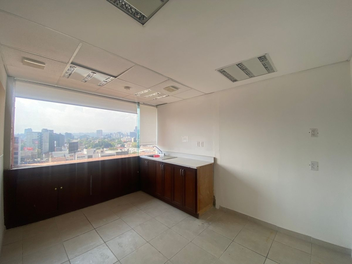 Renta de Oficina - Galerías Melchor Ocampo