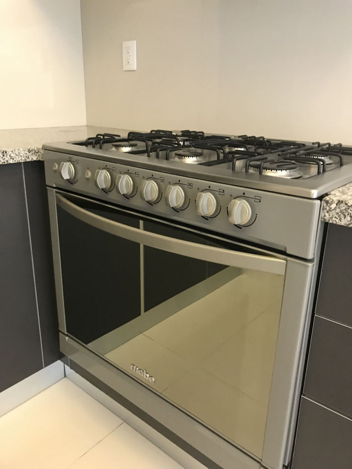 "lujoso departamento en venta en central park bosques de las palmas"