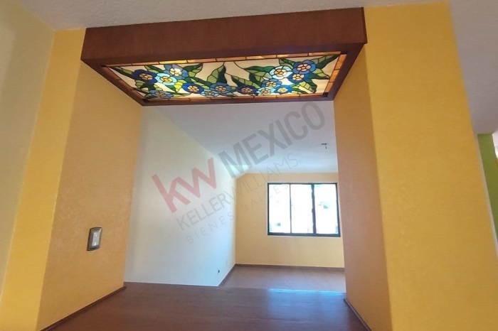 Hermosa Casa en condominio en Venta con jardín en Paseos Del Bosque, Naucalpan