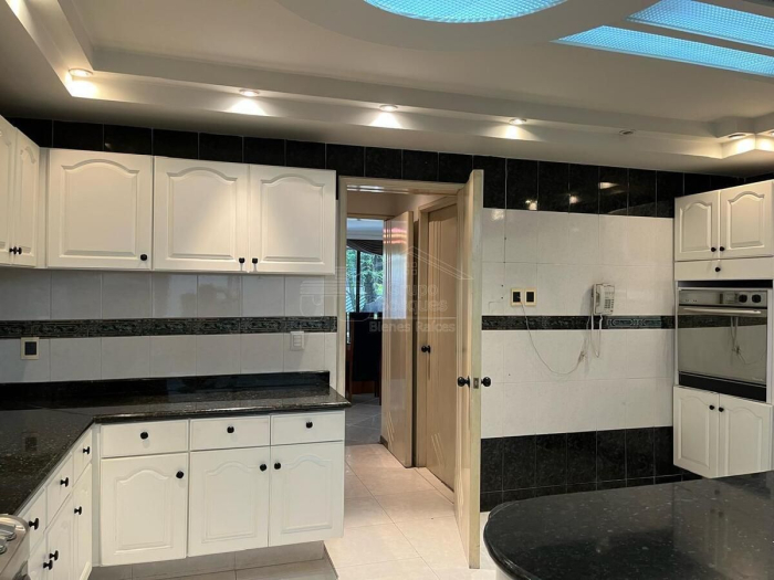 Casa en Venta en Bosques De Las Lomas