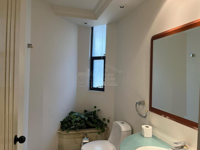 Casa en Venta en Bosques De Las Lomas