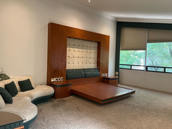 Casa en Venta en Bosques De Las Lomas