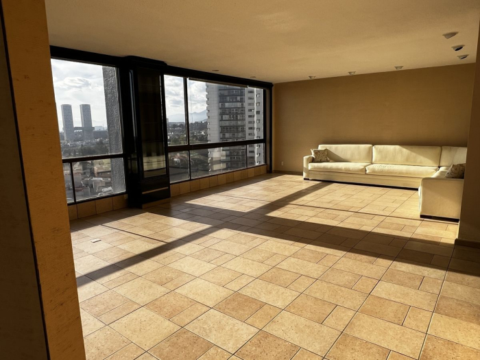 gran depto en lomas de tecamachalco ideal para remodelar