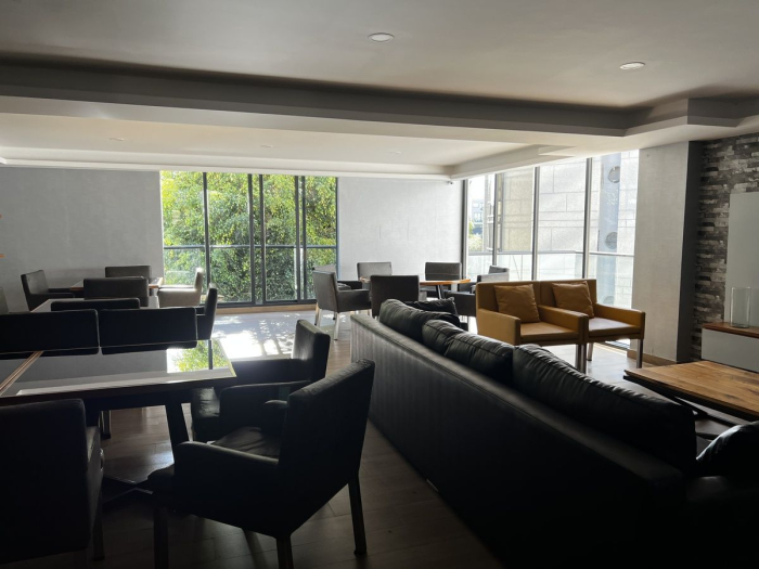 gran depto en lomas de tecamachalco ideal para remodelar