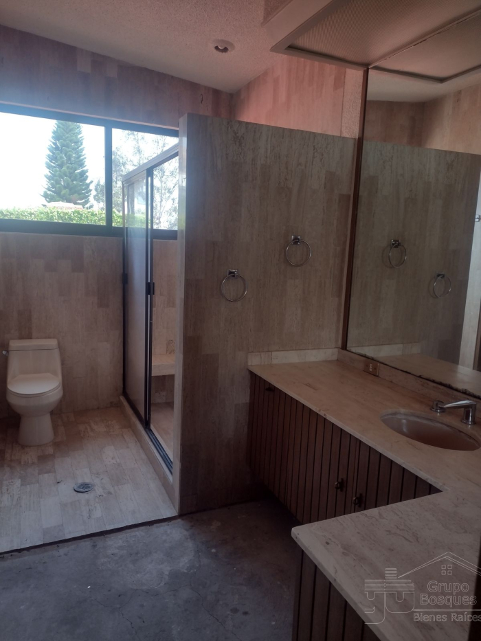 Casa en Venta en Bosques de las Lomas, Cuajimalpa de Morelos.