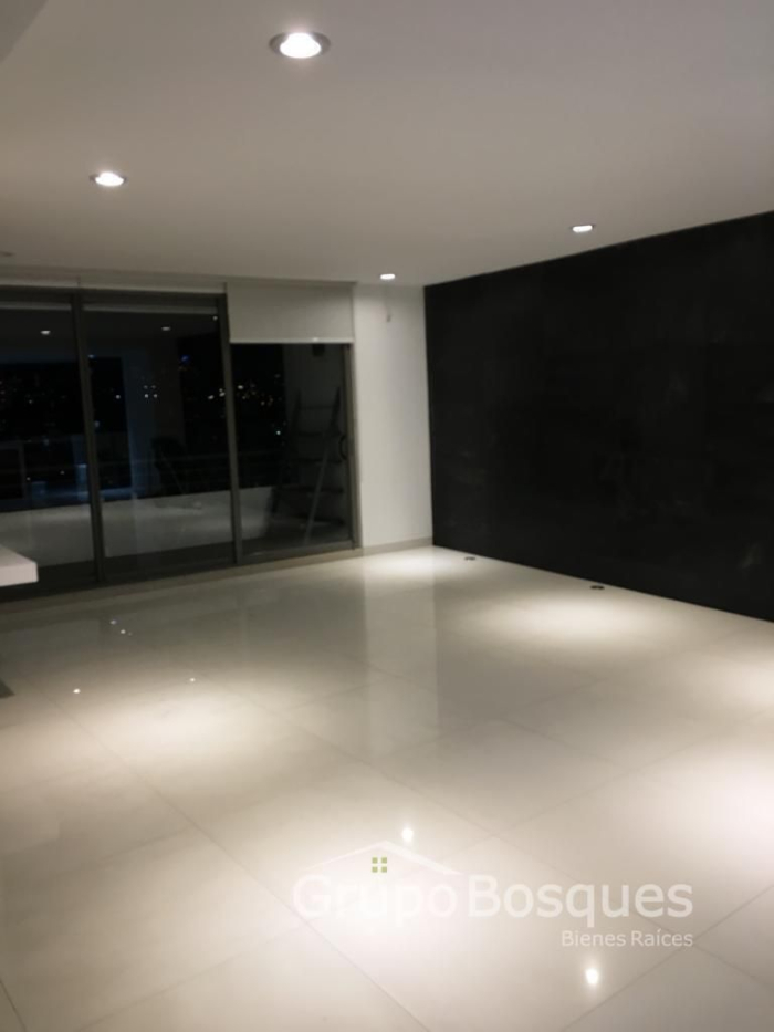 departamento en venta en parque interlomas hacienda de las palmas
