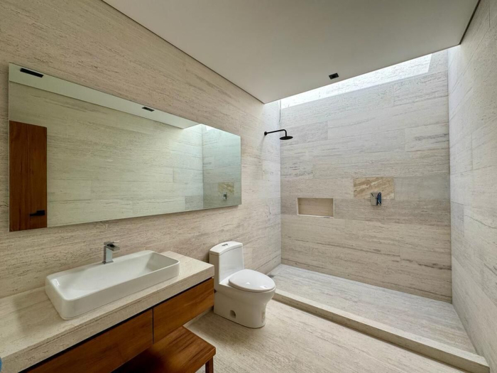 Espectacular propiedad en venta - Real de Acueducto, Bosque Real