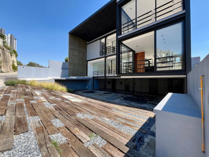 Espectacular propiedad en venta - Real de Acueducto, Bosque Real