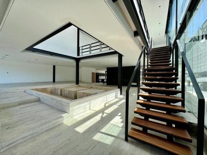 Espectacular propiedad en venta - Real de Acueducto, Bosque Real