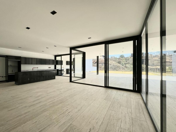 Espectacular propiedad en venta - Real de Acueducto, Bosque Real