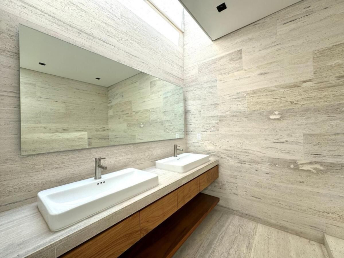 Estrena espectacular residencia en Real de Acueducto, Bosque Real.