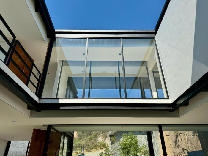 Estrena espectacular residencia en Real de Acueducto, Bosque Real.