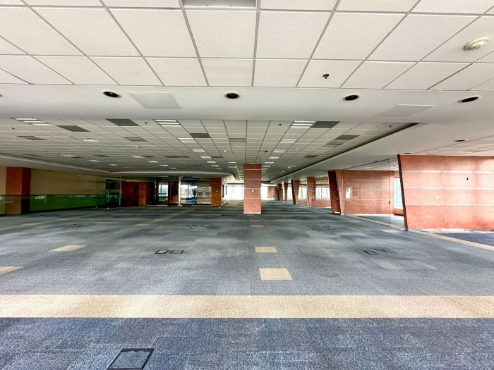 Magníficos espacios para tu negocio desde 200 m2 hasta 1600 m2 - Av. Santa Fe