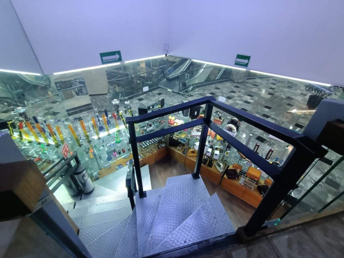 local u17 en venta ¡como inversión! centro comercial interlomas