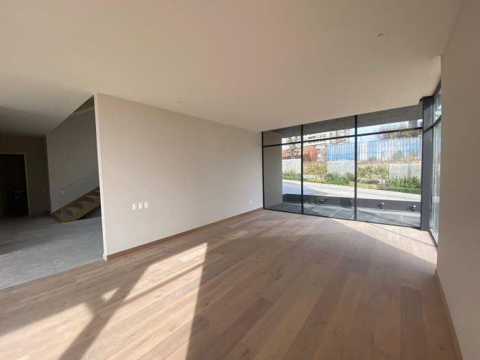 Estrena preciosa Casa en Venta. Bosque Real.
