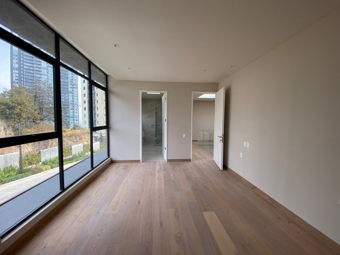 Estrena preciosa Casa en Venta. Bosque Real.
