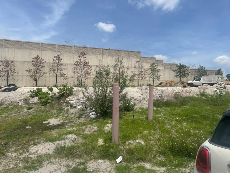 SE VENDE TERRENO EN PUNTA LOMA