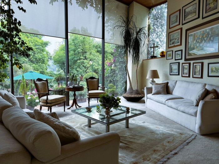 Casa en venta . Calle cerrada. Lomas Anahuac, Interlomas, Tecamachalco.