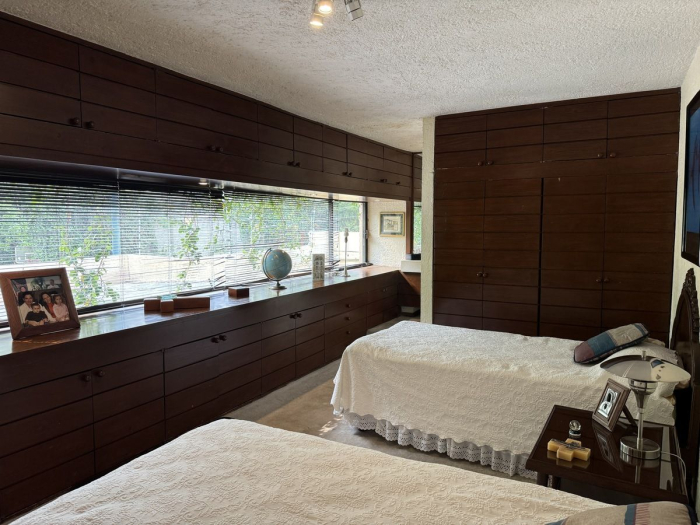 Casa en venta . Calle cerrada. Lomas Anahuac, Interlomas, Tecamachalco.