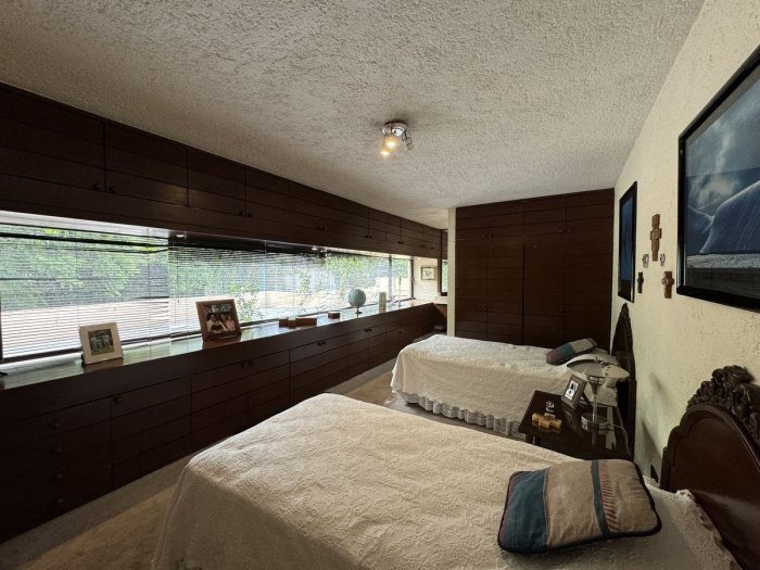 Casa en venta . Calle cerrada. Lomas Anahuac, Interlomas, Tecamachalco.