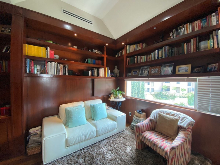 Departamento PH en Venta. Vista Arbolada. Seguridad.