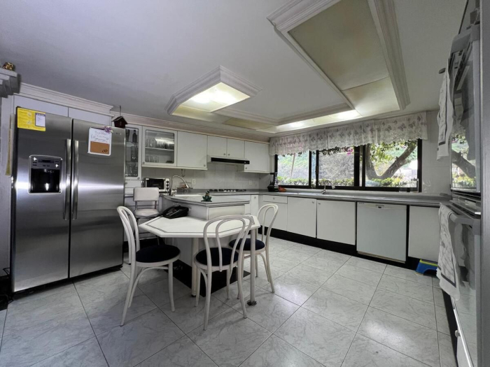 Impresionante Residencia en Venta - La Herradura