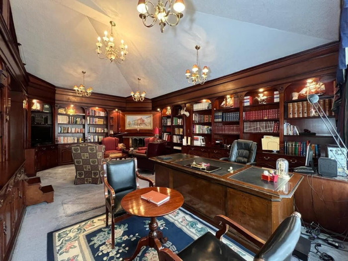 Impresionante Residencia en Venta - La Herradura