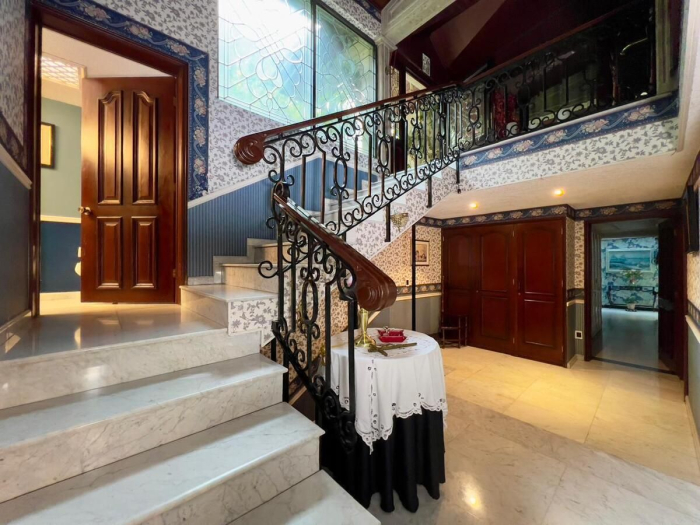 Impresionante Residencia en Venta - La Herradura