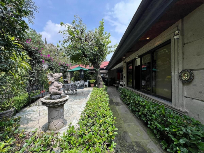 Impresionante Residencia en Venta - La Herradura