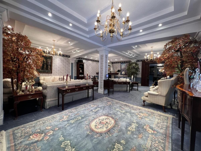 Impresionante Residencia en Venta - La Herradura
