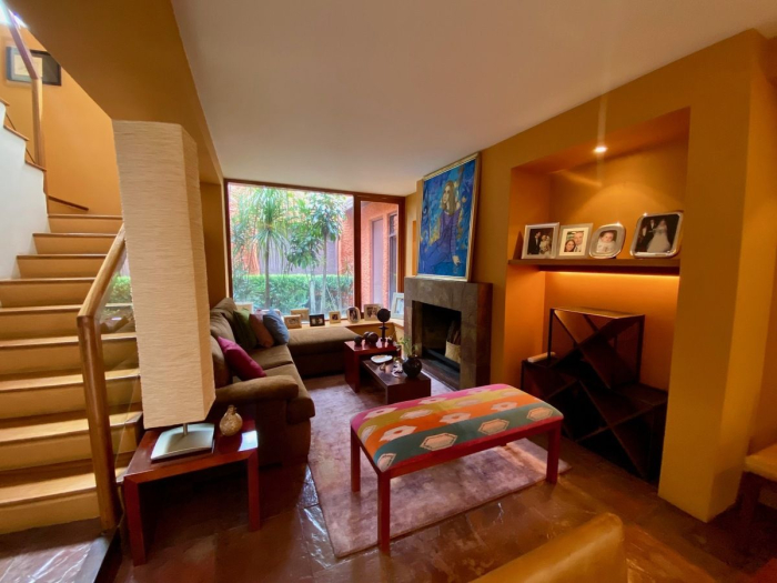 Casa en Venta. La Herradura. Seguridad. Jardín.