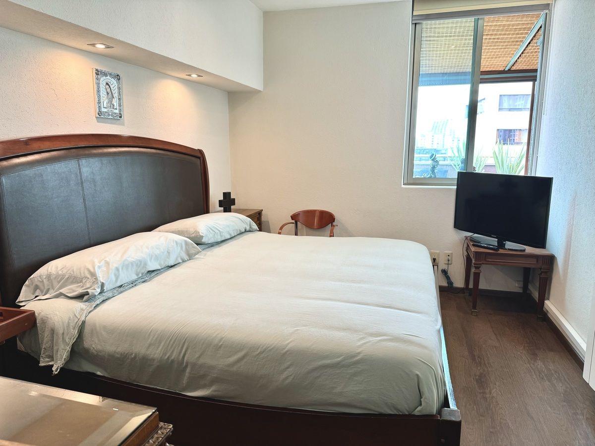departamento penthouse en venta en hacienda de las palmas huixquilucan