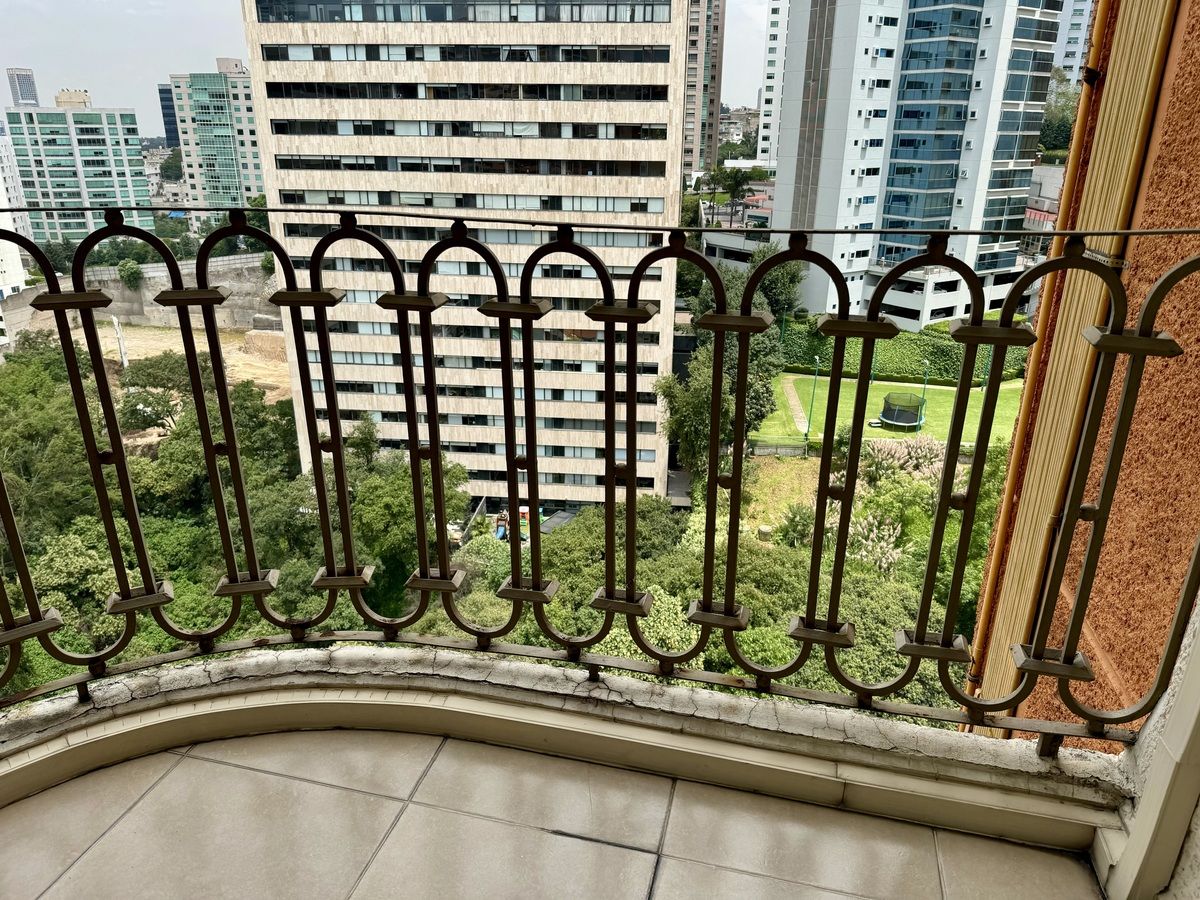 departamento penthouse en venta en hacienda de las palmas huixquilucan