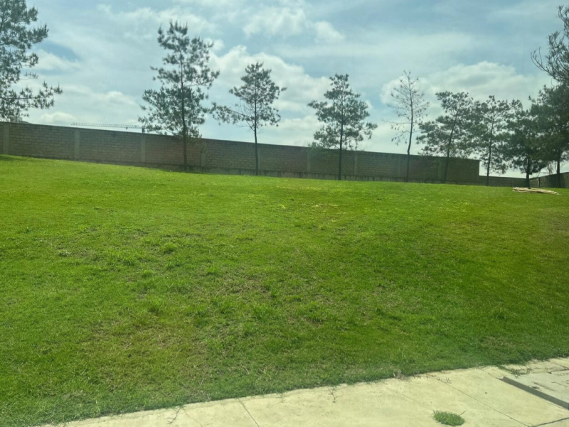 SE VENDE TERRENO EN COTO PUNTA LOMA