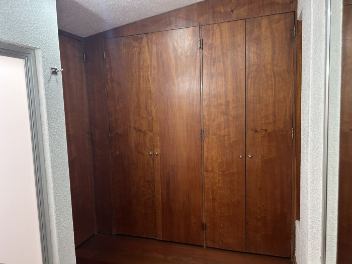 CASA EN VENTA EN CALLE CERRADA EN LA HERRADURA