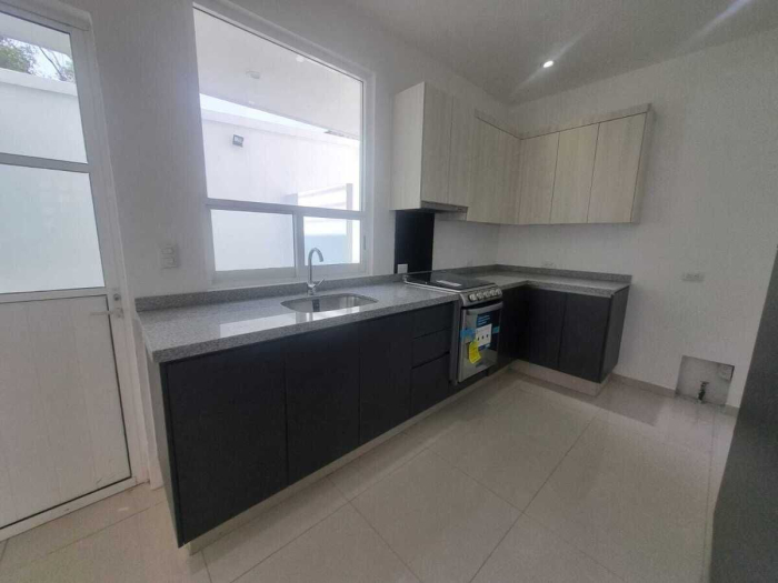 casa nueva en condominio horizontal en lago de guadalupe
