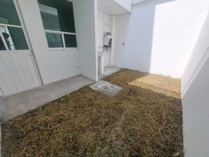 casa nueva en condominio horizontal en lago de guadalupe
