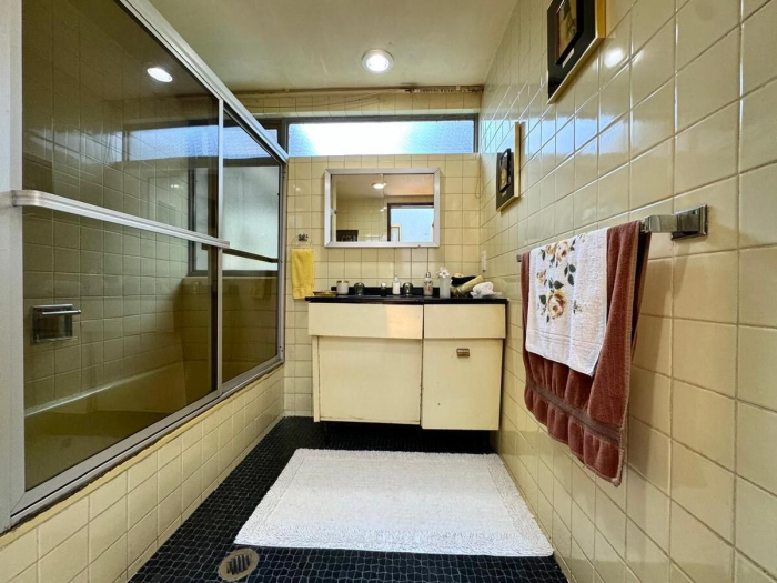 Casa para actualizar en venta - Jardines del Pedregal