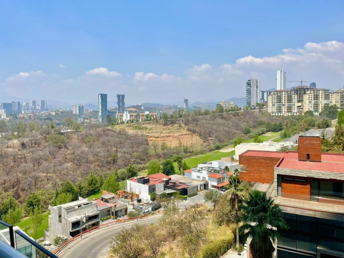 DEPARTAMENTO AMUEBLADO Y EQUIPADO EN VENTA EN BOSQUE REAL, DESARROLLO IVY