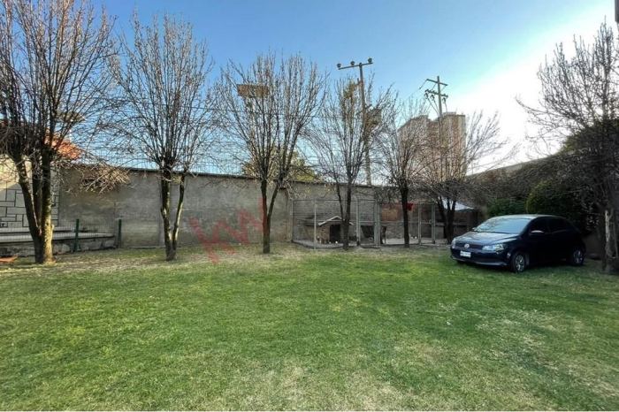 Terreno comercial en renta 600m para farmacia, gimnasio, hospital.