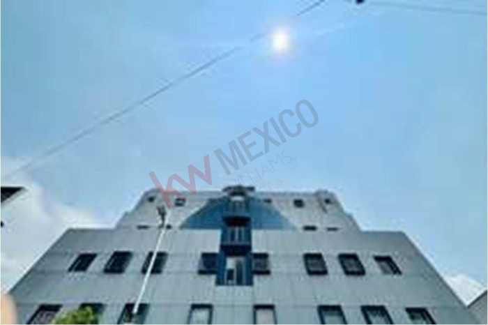 renta oficinas 85m2 interlomas primer piso