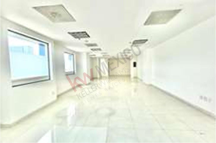 renta oficinas 85m2 interlomas primer piso