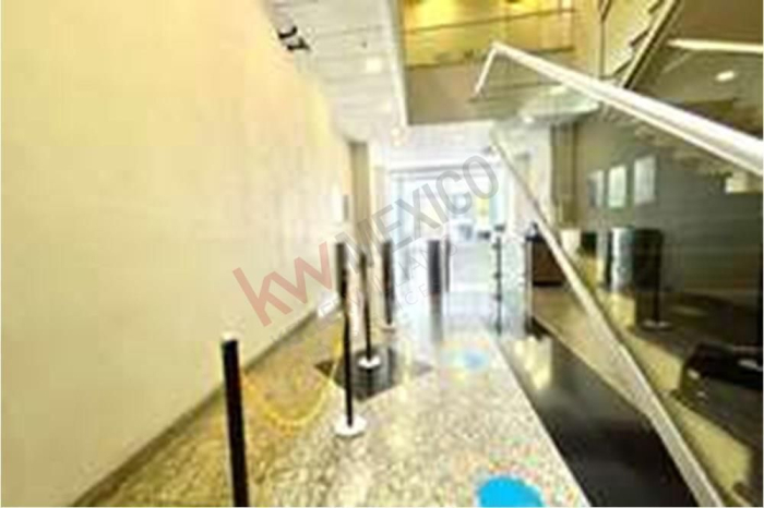 renta oficinas 85m2 interlomas primer piso