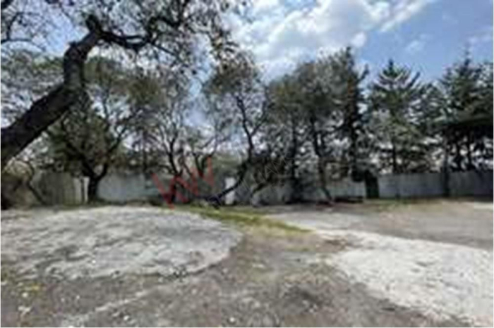 Terreno en renta 2000m2 bardeados para almacenar taller fabricar construir etc