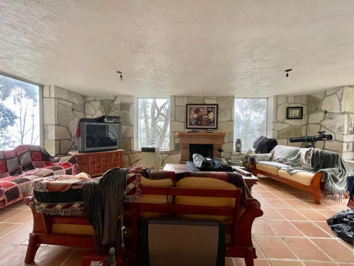 Magnifico Terreno con Casa - Mineral del Chico.