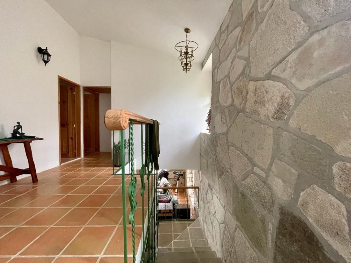 Magnifico Terreno con Casa - Mineral del Chico.