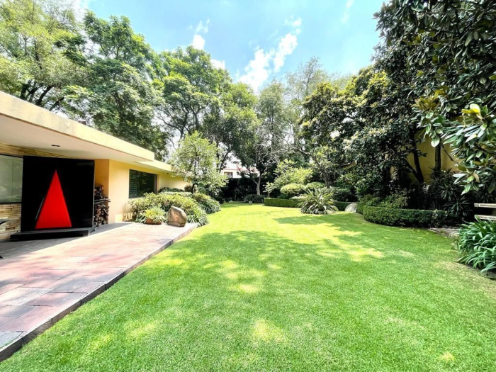 Magnifica propiedad en Venta - Avenida Conscripto