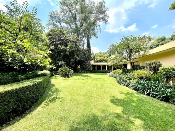 Casa en venta - Avenida Conscripto, Lomas Hipódromo