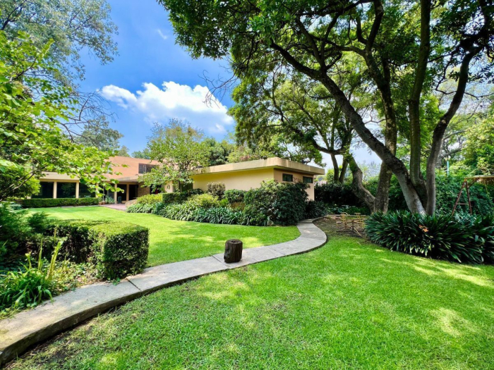 Casa en venta - Avenida Conscripto, Lomas Hipódromo